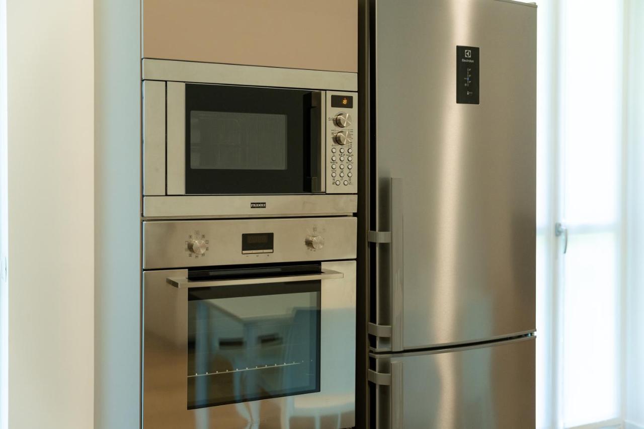 ミラノ15Min Metro Duomo - Rho Fiera - Skyscraper Kitchenアパートメント エクステリア 写真